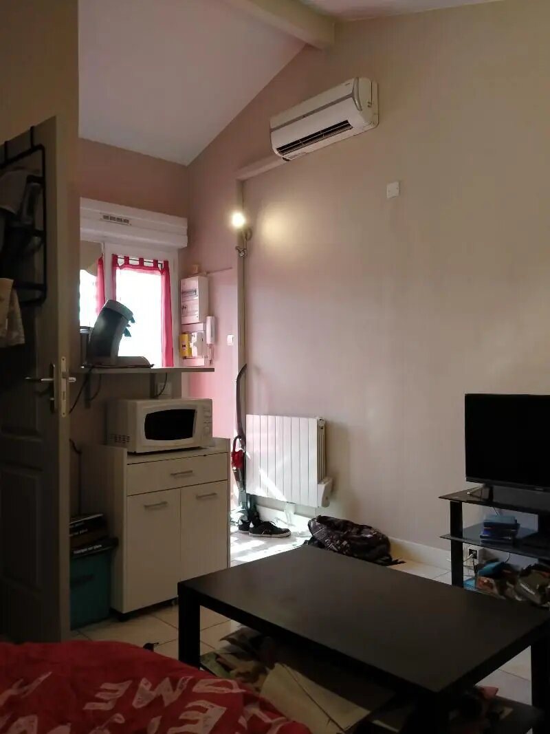 Appartement à louer, 1m², Talence