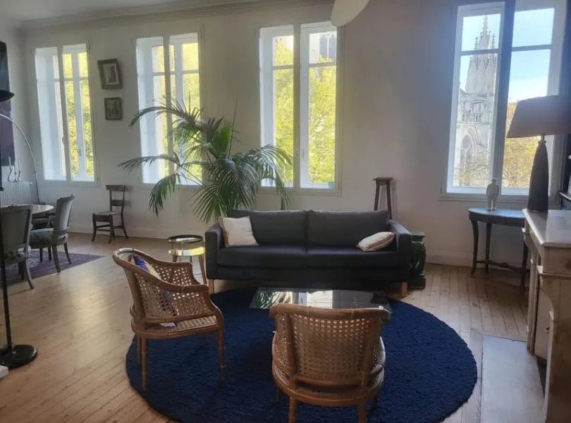 Appartement à louer, 97m², Bordeaux