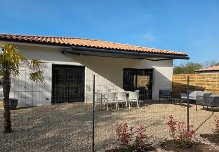 Maison à louer, 72m², Fargues