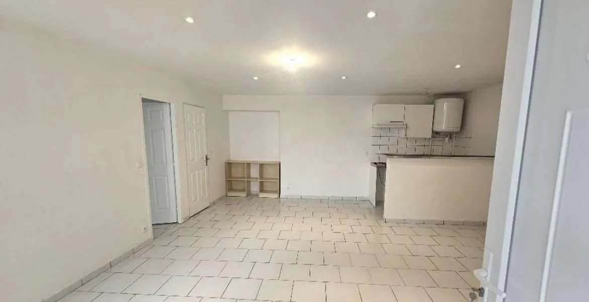 Appartement à louer, 47m², Libourne