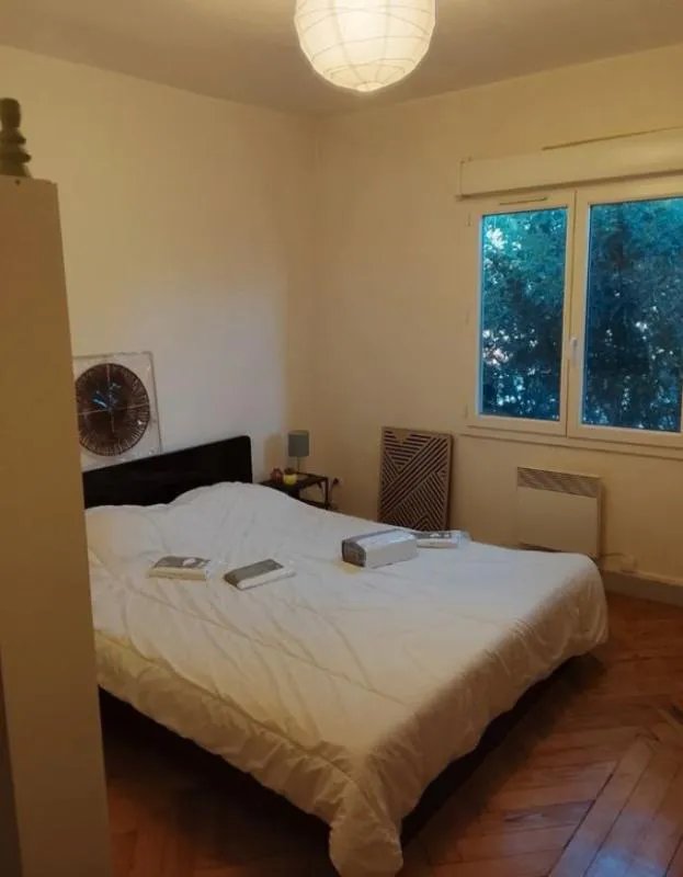 Appartement à louer, 69m², Bordeaux