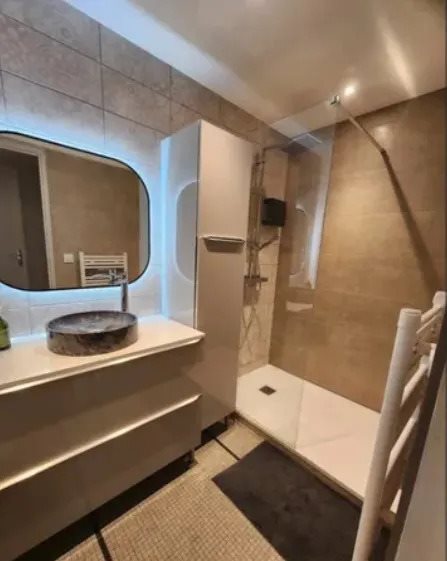 Appartement à louer, 70m², Bordeaux