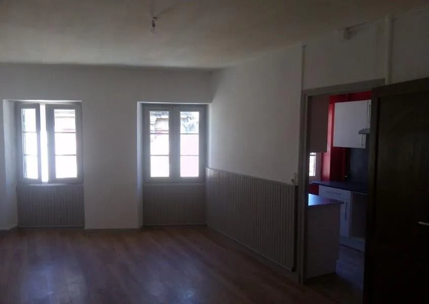 Appartement à louer, 51m², La Réole