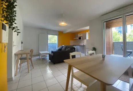 Appartement à louer, 69m², Bègles