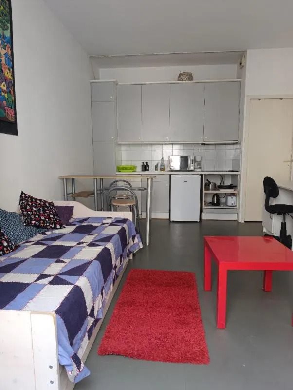 Appartement à louer, 1m², Bordeaux