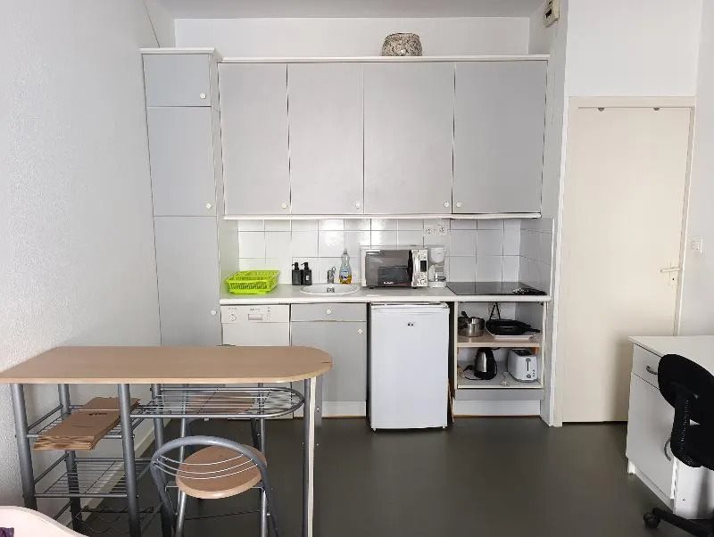 Appartement à louer, 1m², Bordeaux