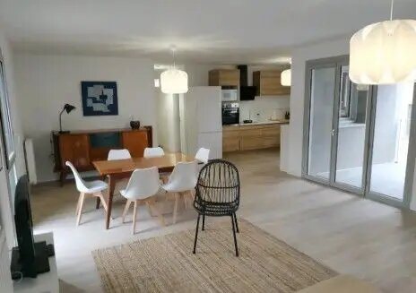 Appartement à louer, 127m², Bordeaux