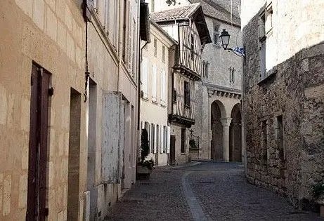 Appartement à louer, 55m², La Réole