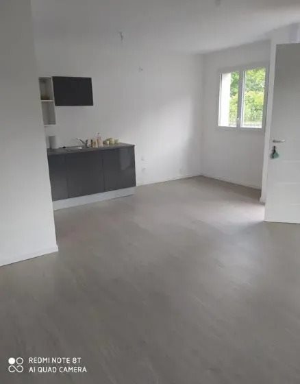 Maison à louer, 70m², Avensan