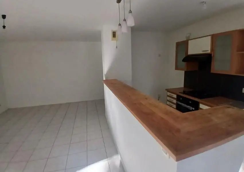 Appartement à louer, 65m², Mérignac