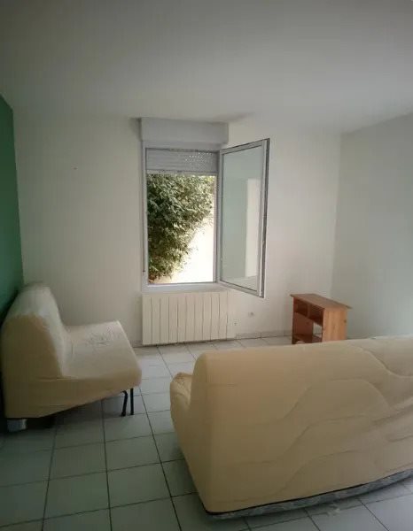 Appartement à louer, 70m², Blaye