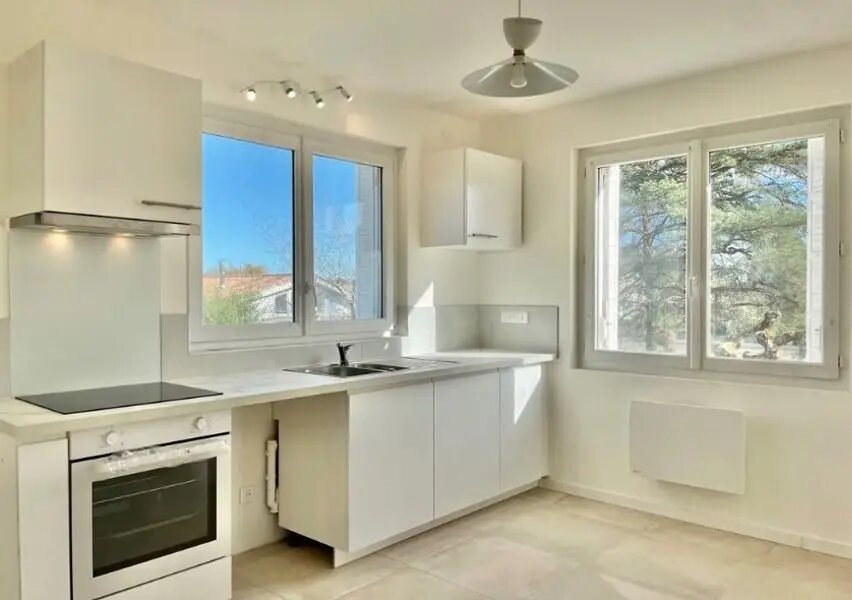 Appartement à louer, 100m², Belin-Béliet