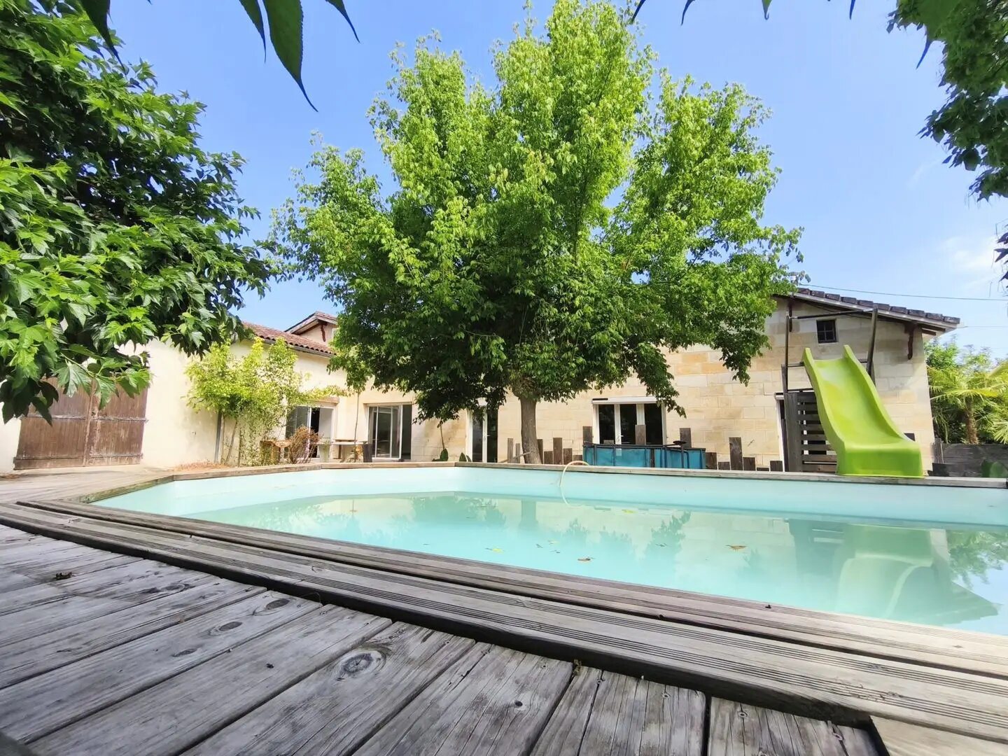Maison à vendre, 250m², Lussac