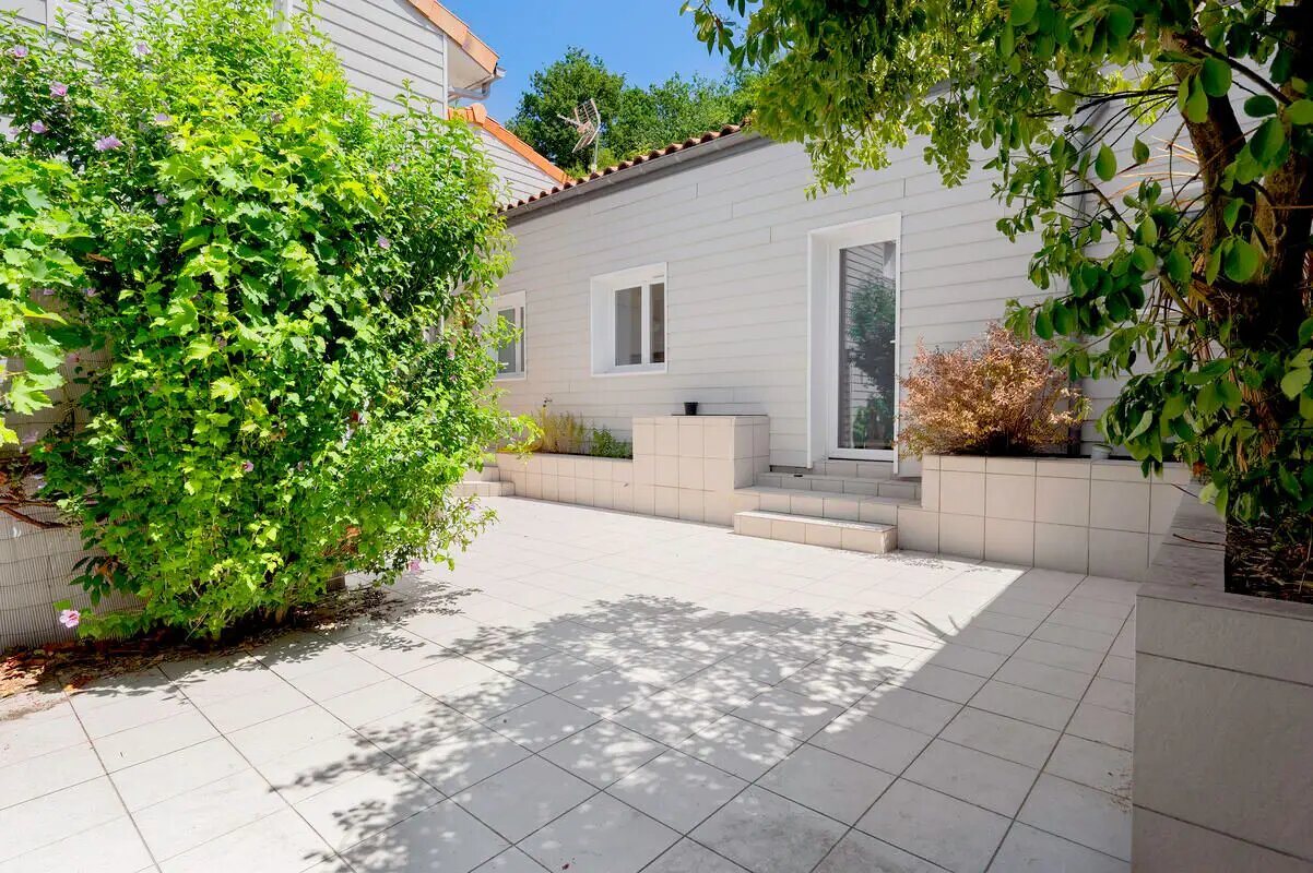 Appartement à vendre, 74m², Cenon