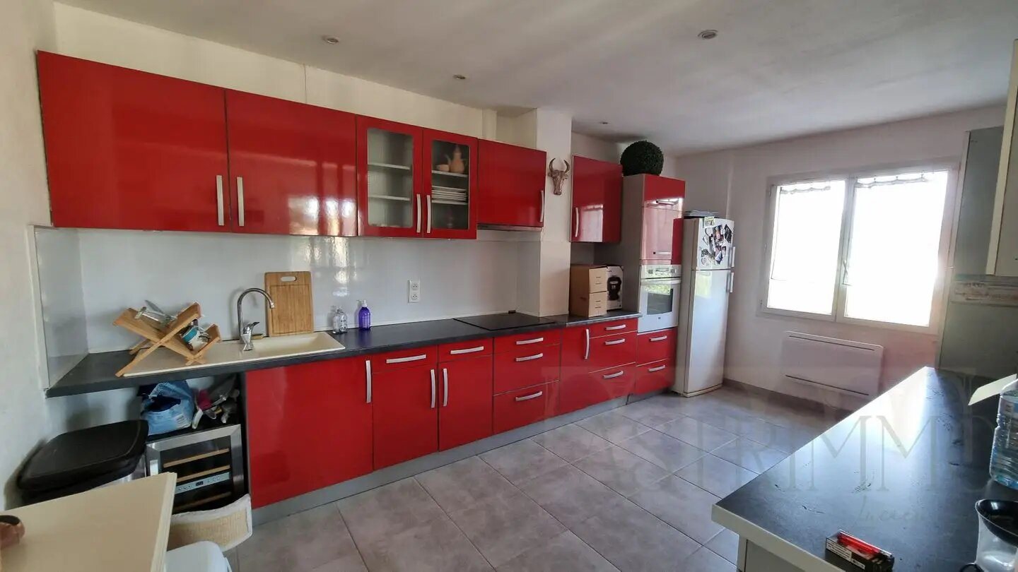 Appartement à louer, 107m², Sussargues