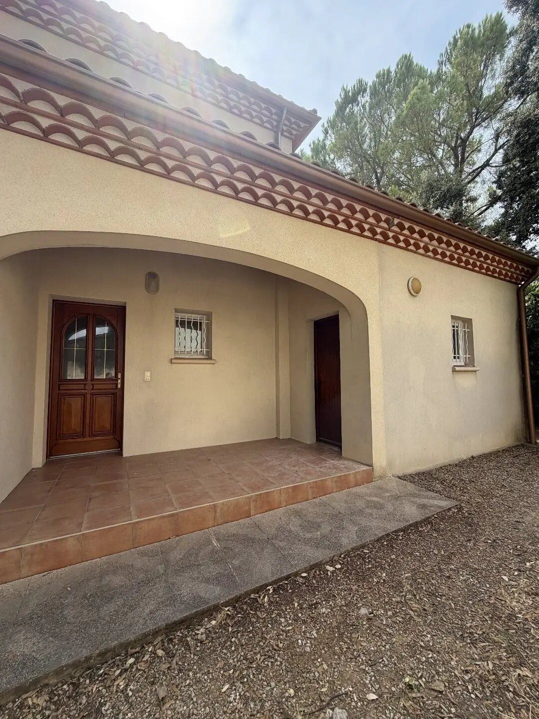 Maison à louer, 119m², Sussargues