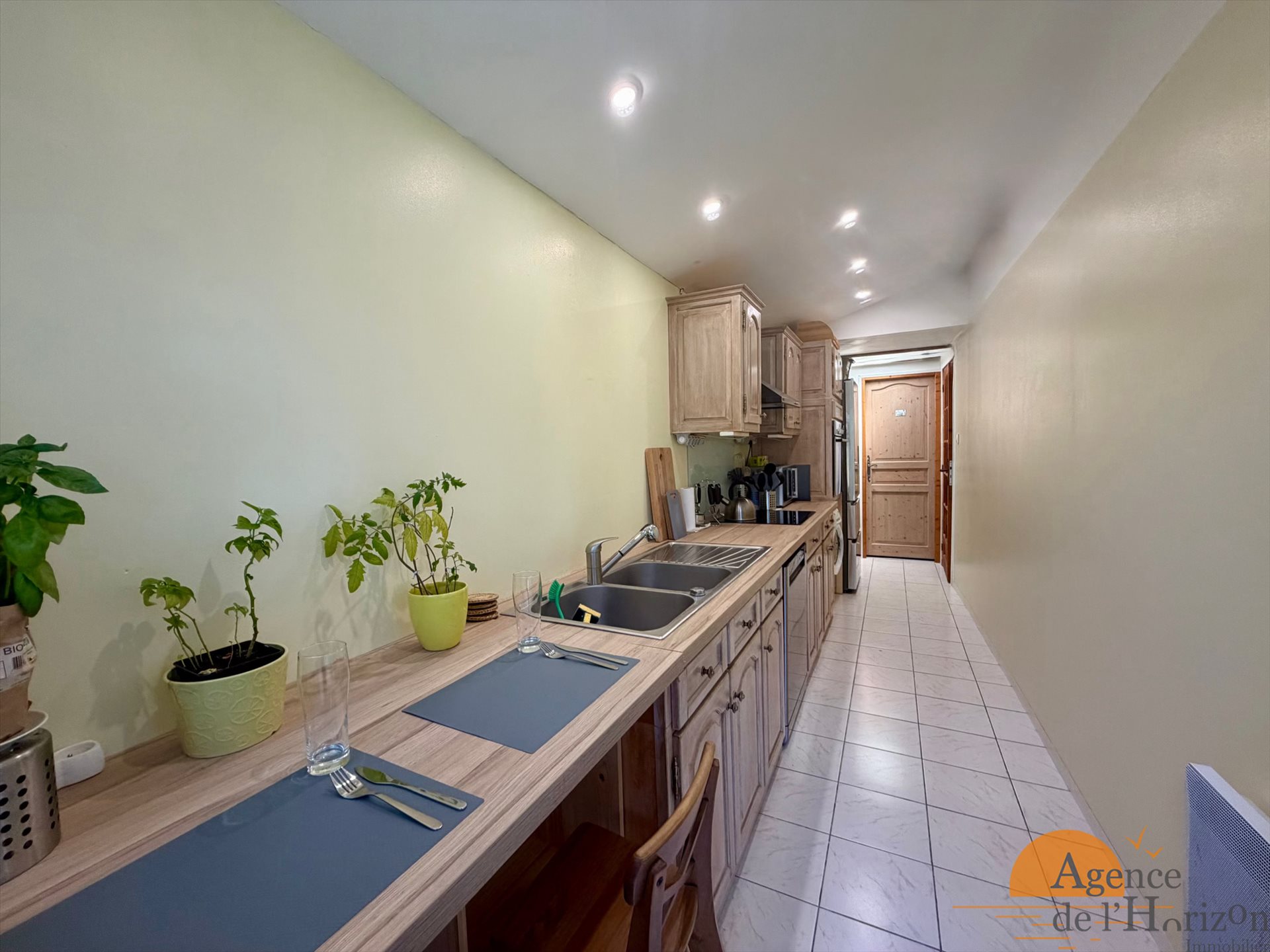 Maison à louer, 80m², Arès