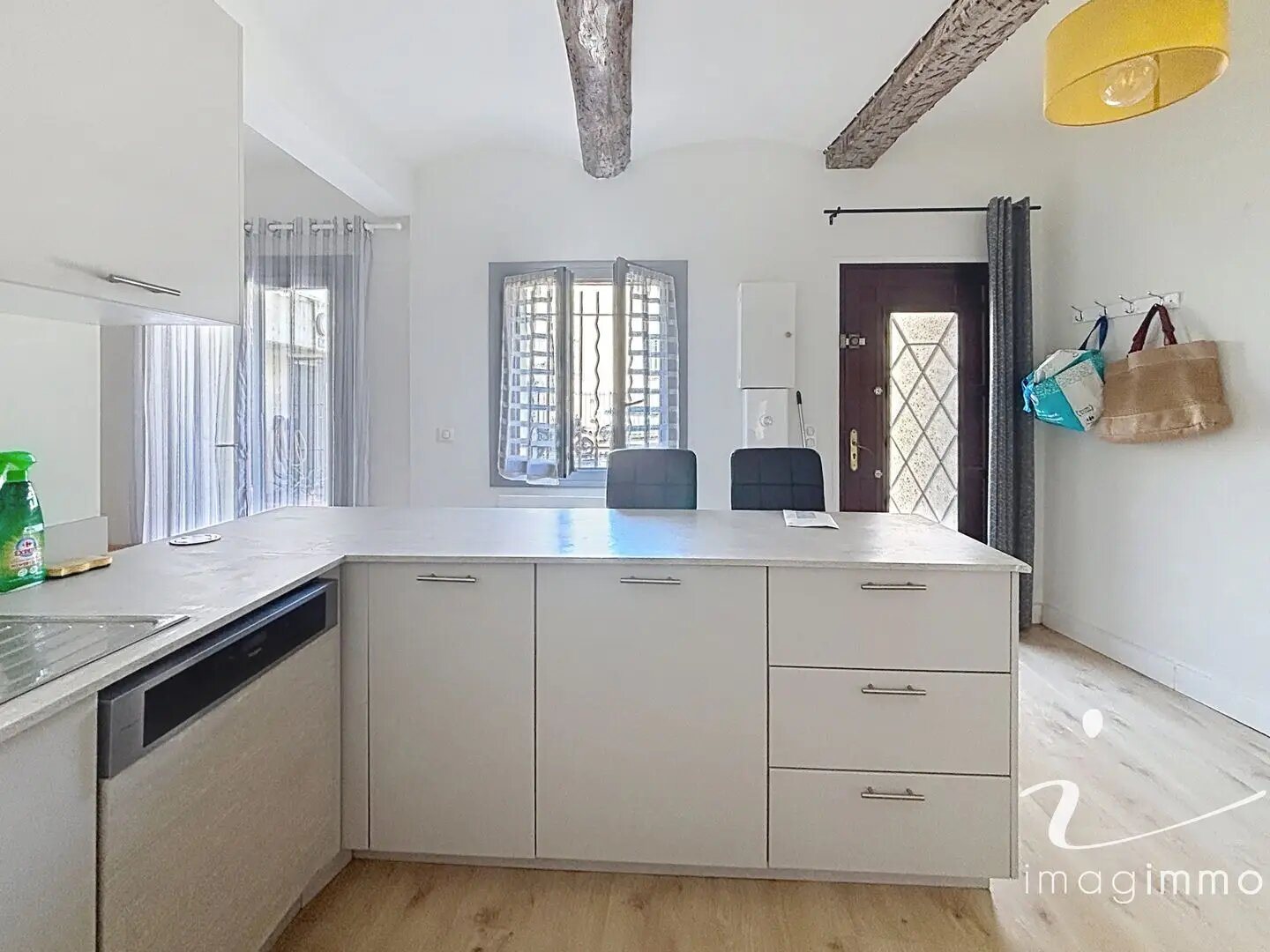 Maison à louer, 66m², Castries