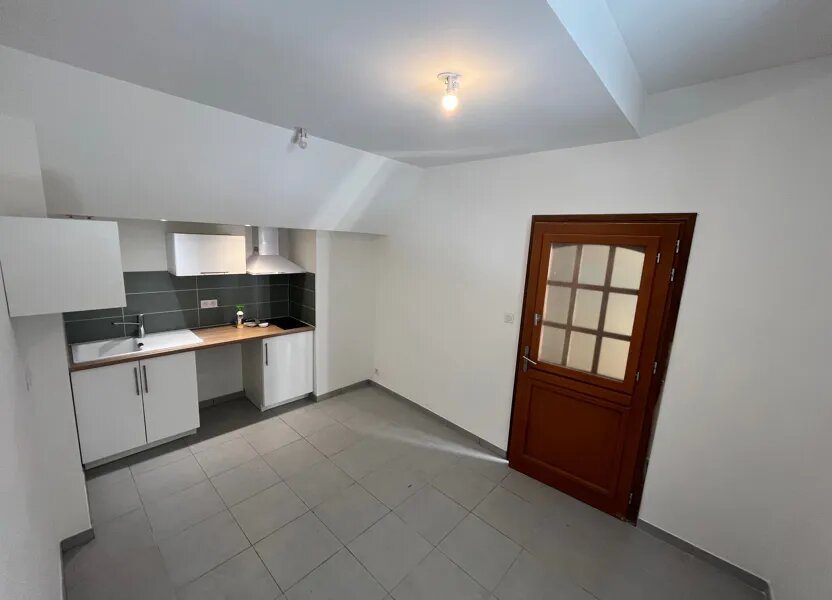 Appartement à louer, 37m², Sommières