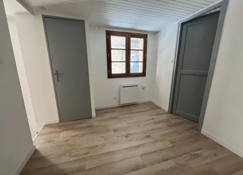 Appartement à louer, 37m², Sommières