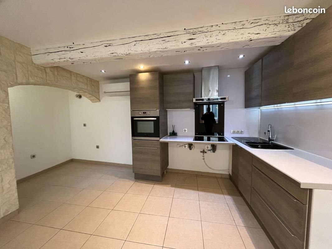 Maison à louer, 50m², Marsillargues