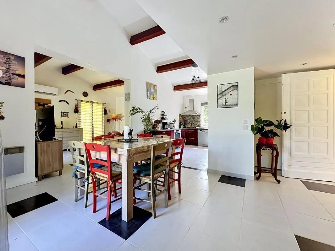 Maison à vendre, 109m², Saint-Nazaire-de-Pézan