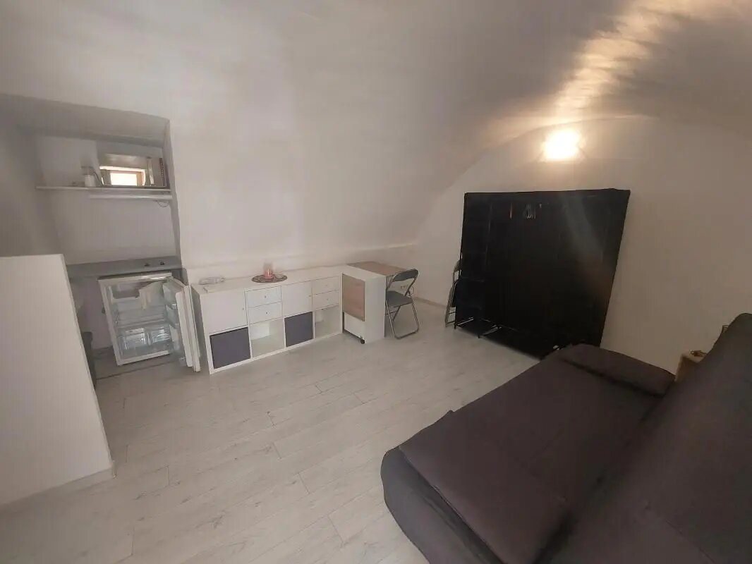 Appartement à louer, 19m², Castries