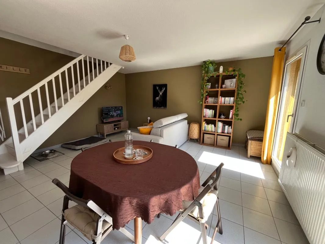 Maison à louer, 85m², Vestric-et-Candiac