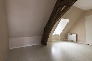 Appartement à louer, 66m², Cluis