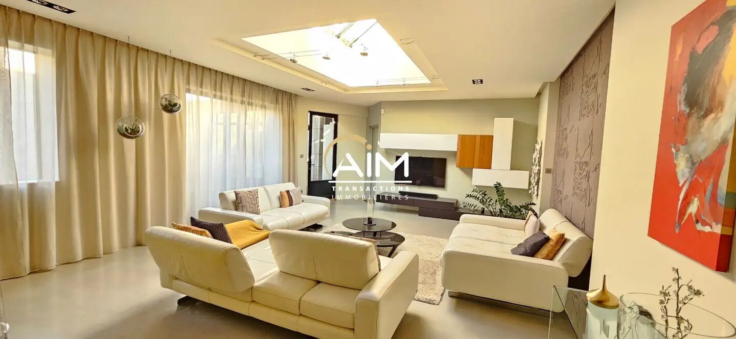 Maison à vendre, 261m², Tours