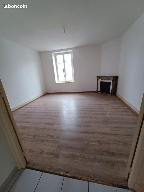 Appartement à louer, 70m², Beaurepaire