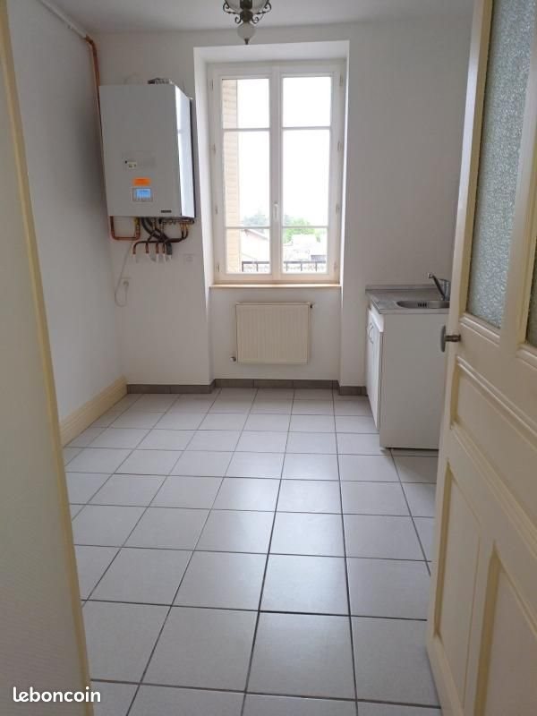 Appartement à louer, 70m², Beaurepaire