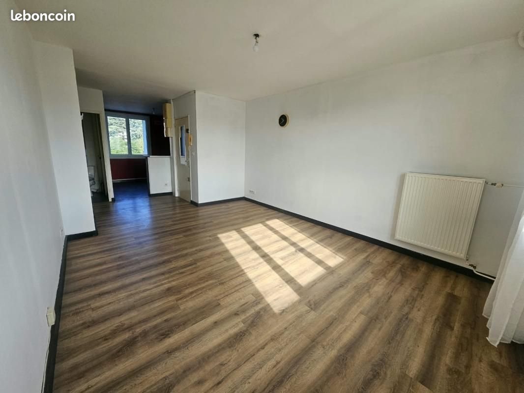 Appartement à louer, 59m², Vienne