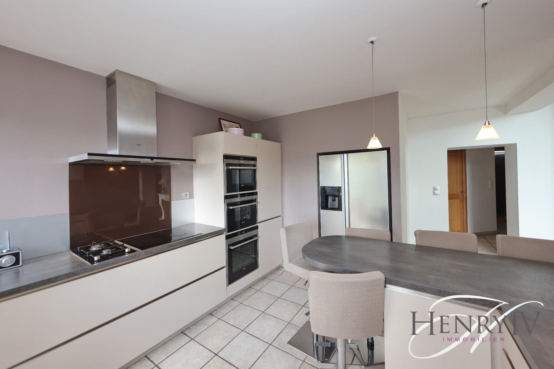 Maison à vendre, 256m², Saint-Ismier