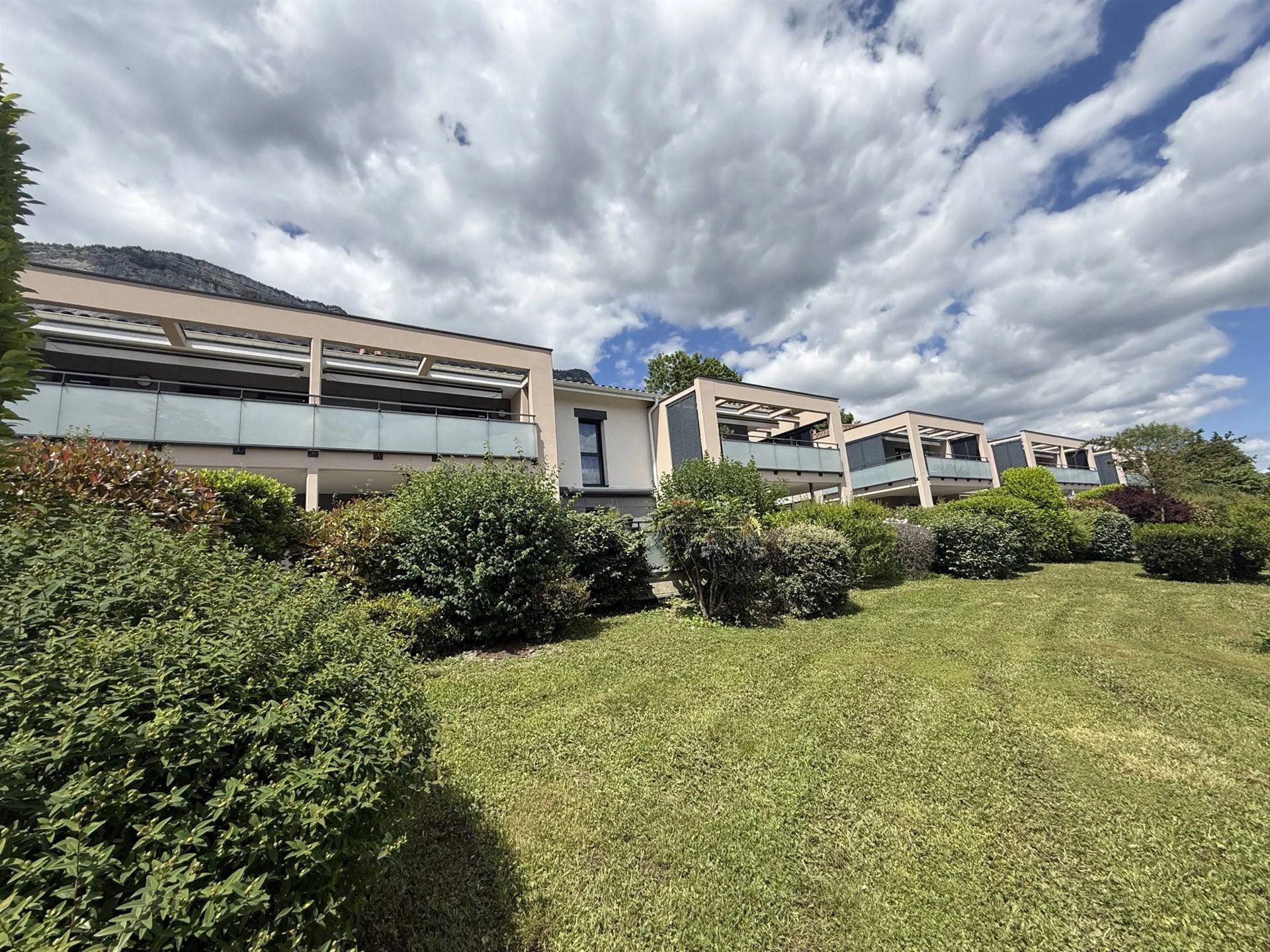 Appartement à vendre, 92m², Biviers