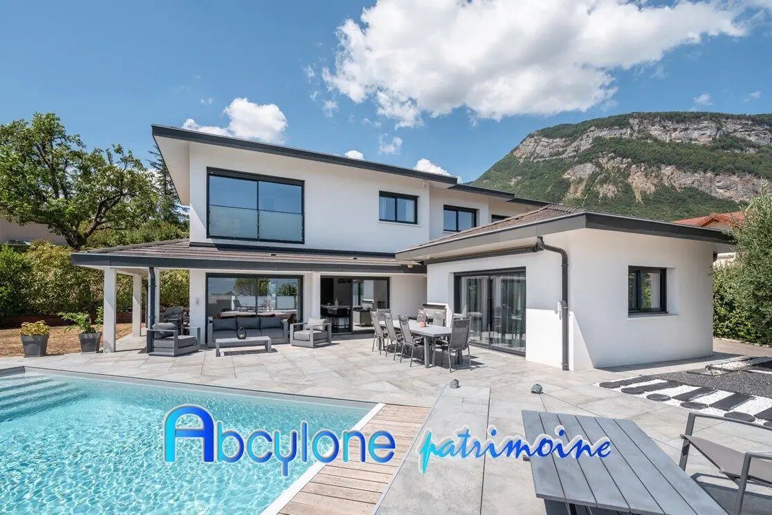 Maison à vendre, 180m², Bernin