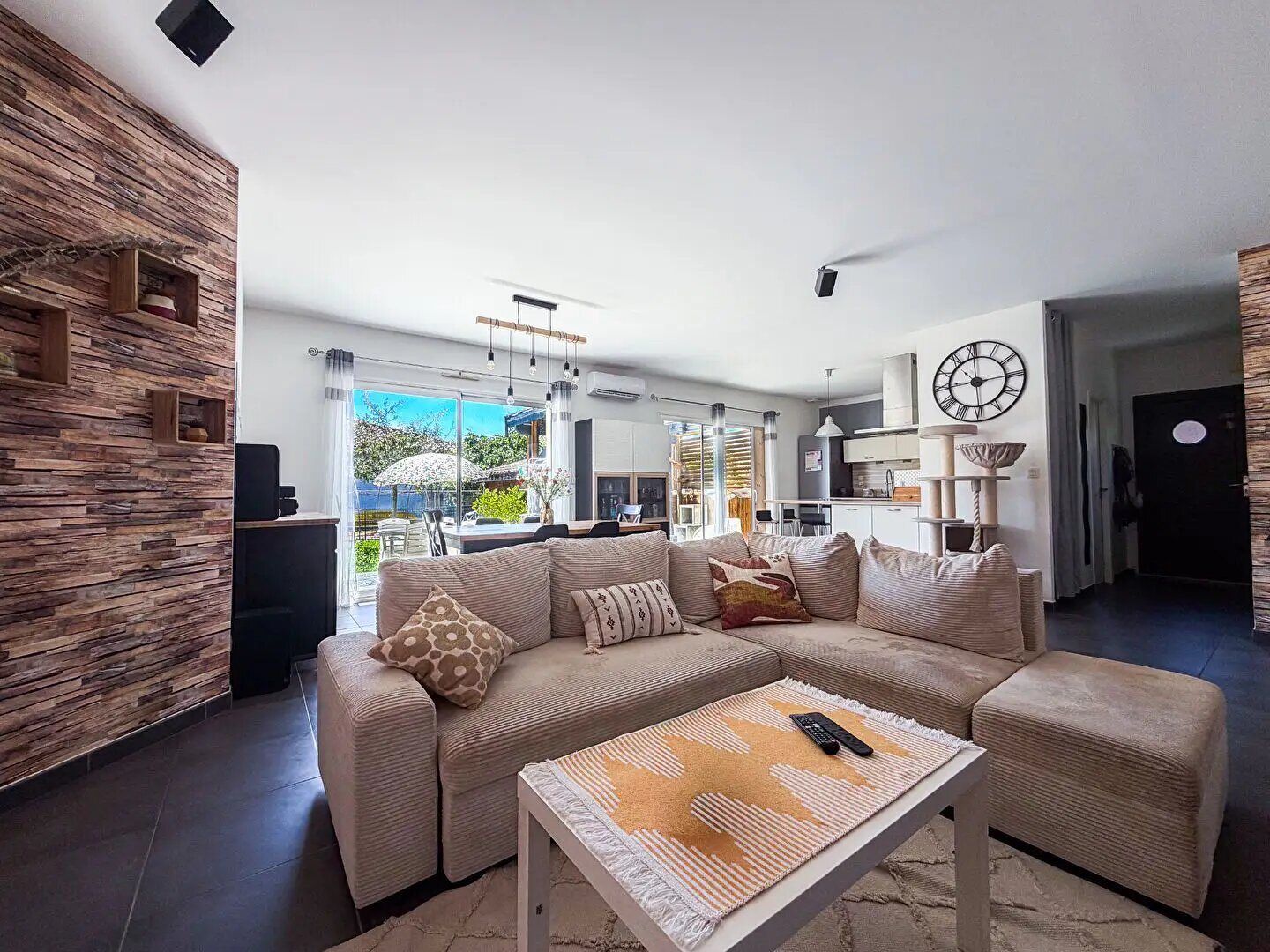 Maison à vendre, 138m², Saint-Julien-en-Born