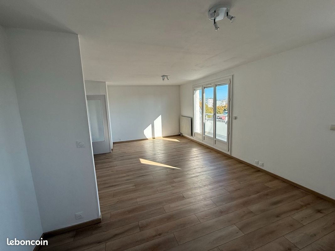 Appartement à louer, 83m², Blois