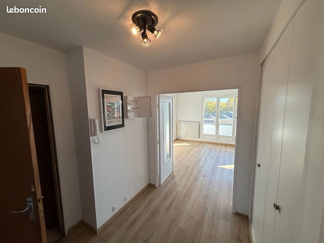 Appartement à louer, 83m², Blois