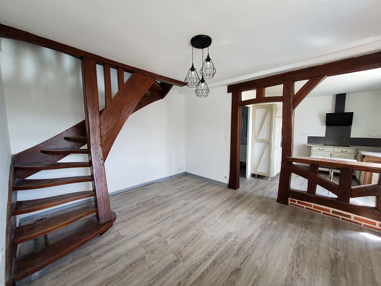Maison à louer, 44m², Four