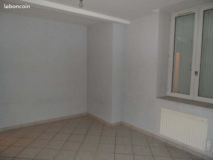 Appartement à louer, 45m², Cour-Cheverny