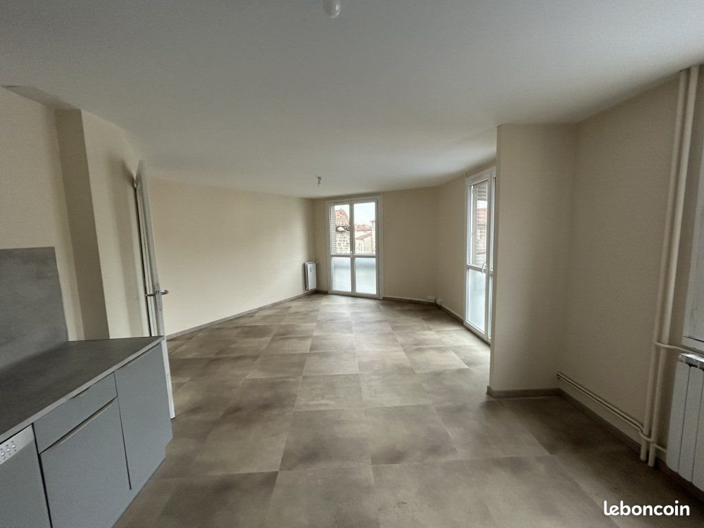 Appartement à louer, 51m², Montbrison