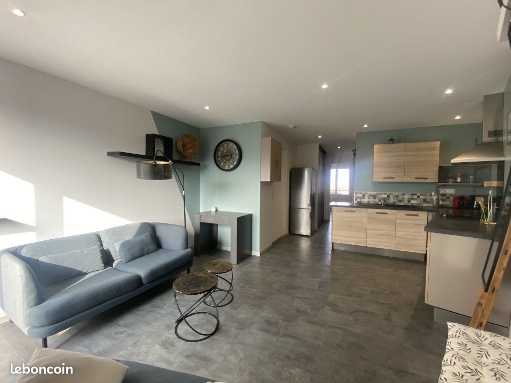 Appartement à louer, 52m², Montbrison