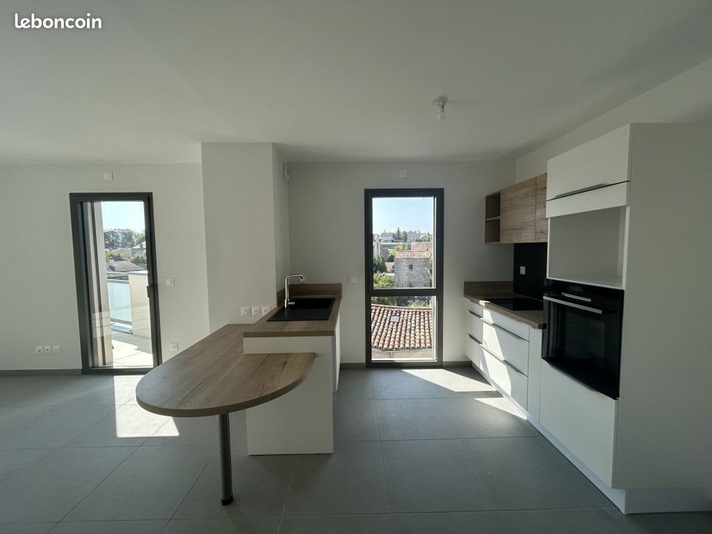 Appartement à louer, 76m², Montbrison