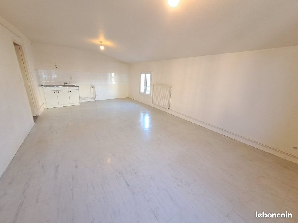 Appartement à louer, 67m², Chazelles-sur-Lyon