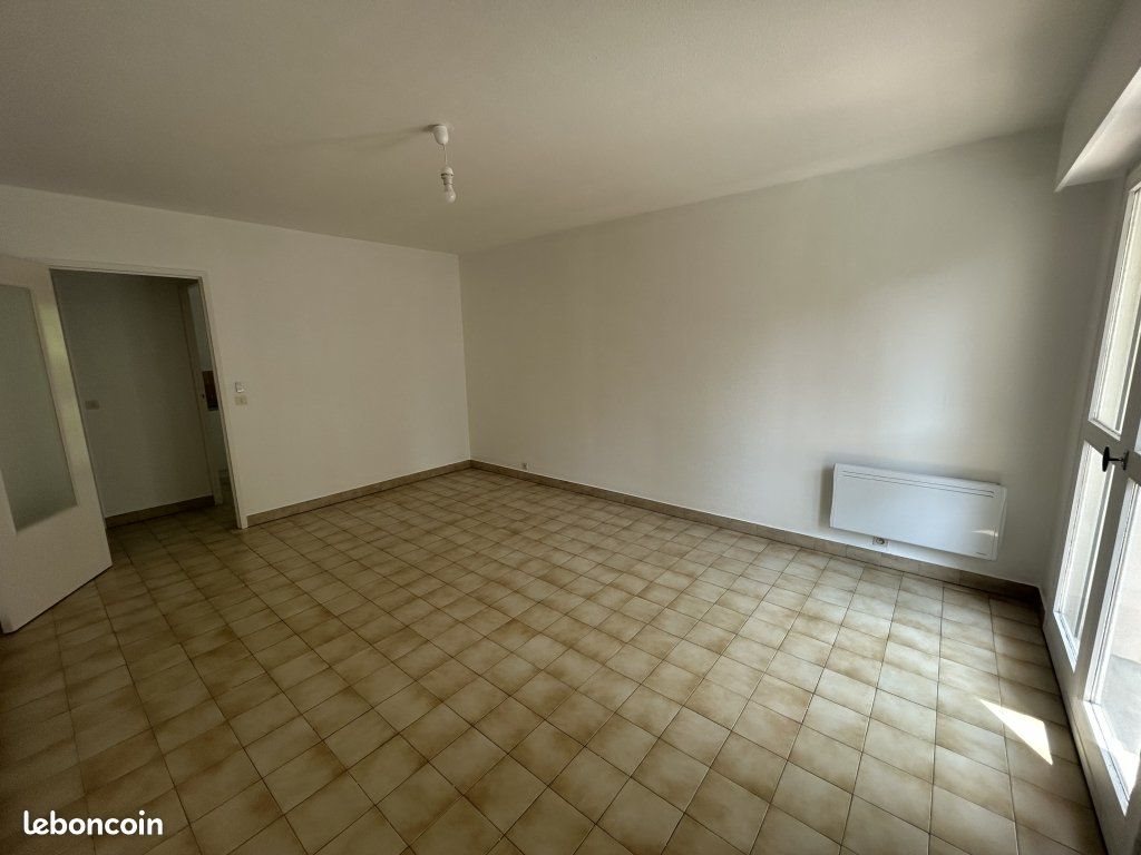 Appartement à louer, 47m², Montbrison