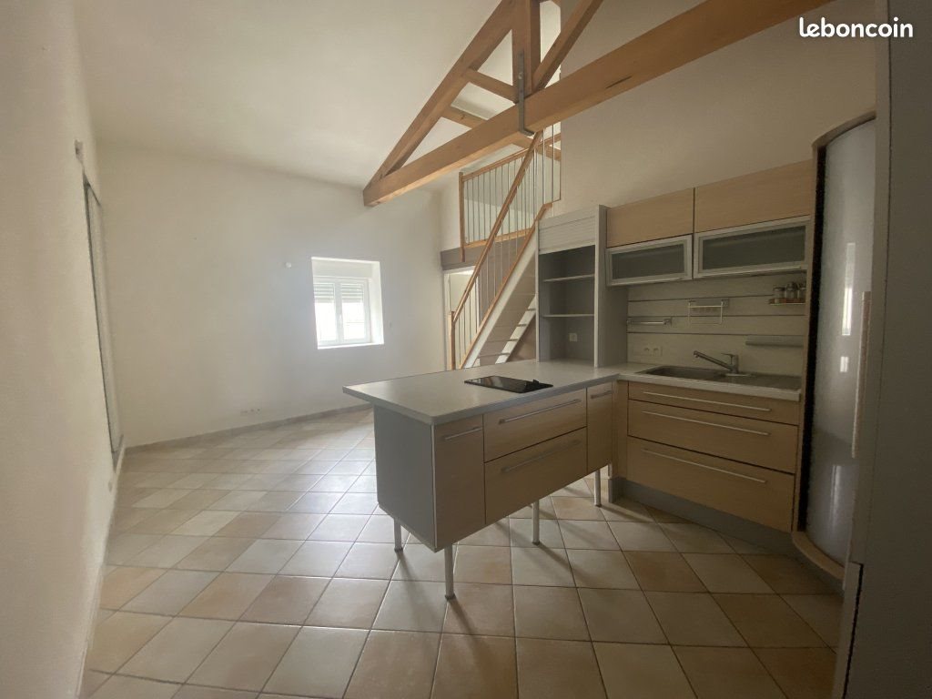 Appartement à louer, 41m², Boisset-lès-Montrond
