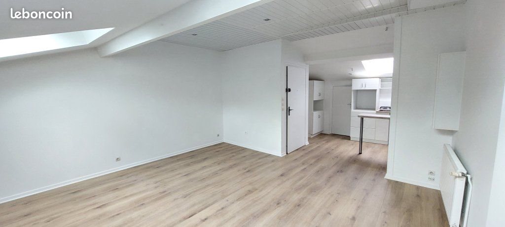 Appartement à louer, 68m², Chazelles-sur-Lyon