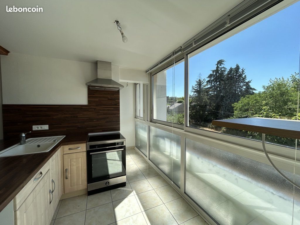 Appartement à louer, 65m², Montbrison