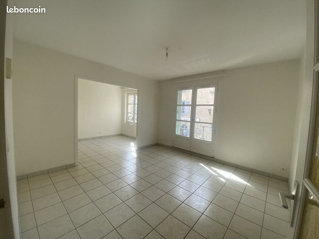 Appartement à louer, 72m², Montbrison